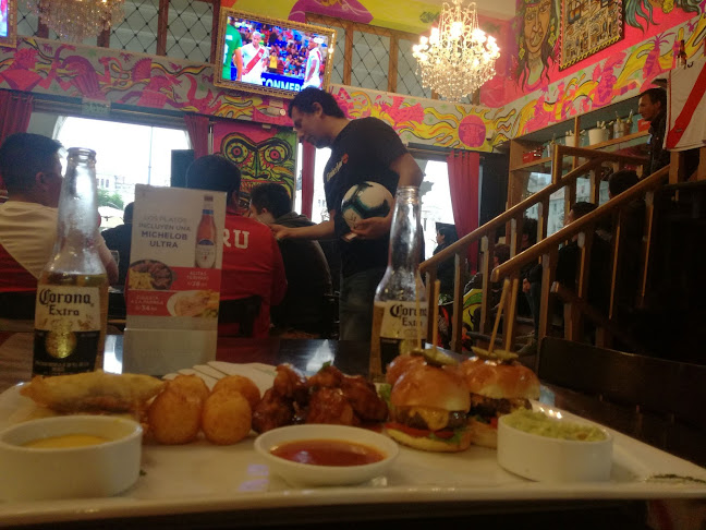 Av. Nicolás de Piérola 934, Lima 15001