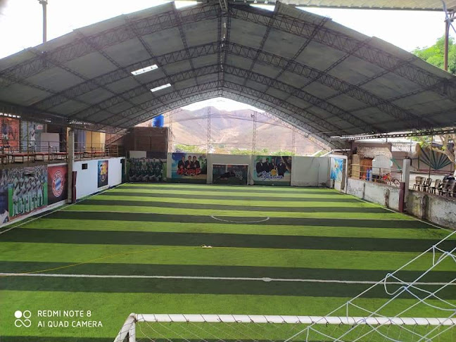 Comentarii opinii despre Recreo Marisquería Selvimar Jaén