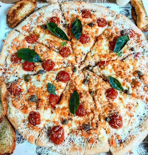 PIZZERIA LA PIAMONTESA - Gastronomía y hostelería