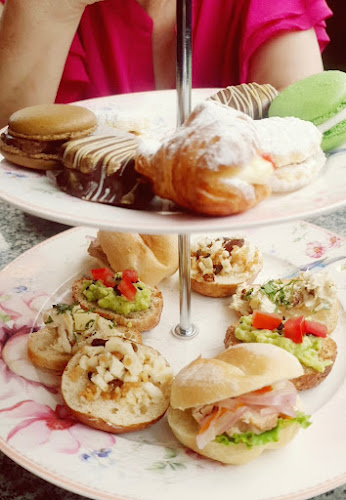 Comentarii opinii despre La Mora Pastelería & Café