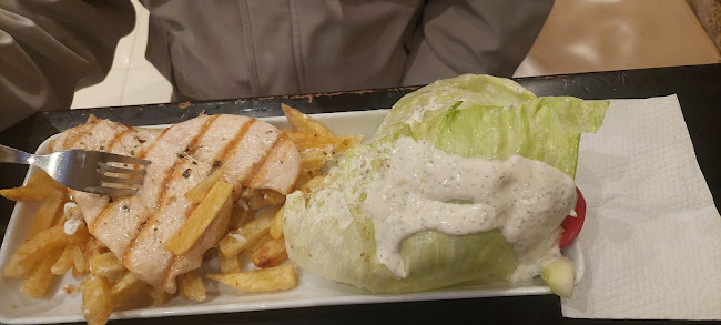 El Mesón, Pollos y Parrillas - Gastronomía y hostelería