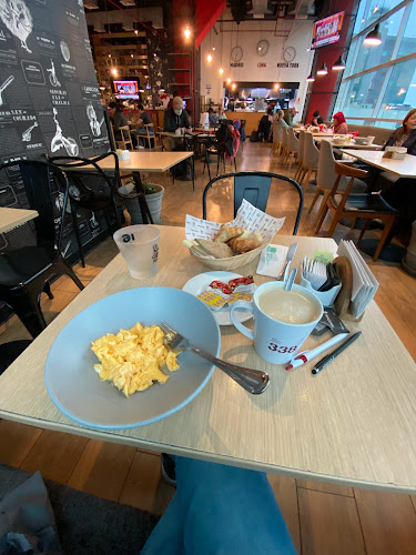 Opinii despre La Nacional în Callao - Gastronomía y hostelería