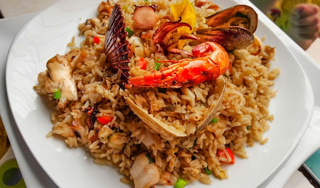 Opinii despre Marisquería El Velero VIP în Huancayo - Gastronomía y hostelería