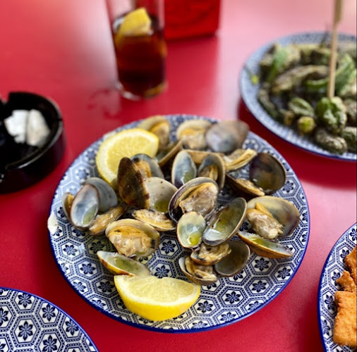 Opinii despre Bar la Cueva în Ilo - Gastronomía y hostelería