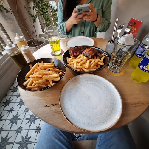 Tori Pollería - Gastronomía y hostelería