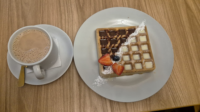 Av. Siglo XX 148a, Arequipa 04001