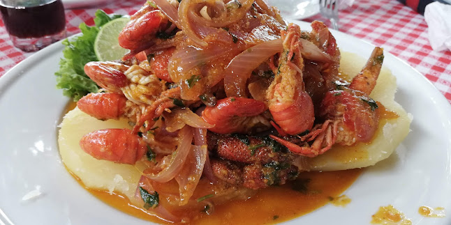 Av. Bolivar S/N, Casma 02661