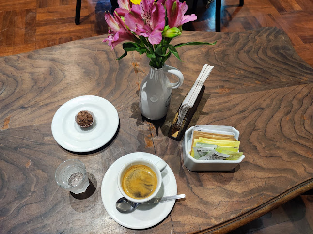 Comentarii opinii despre Camerino Caffe