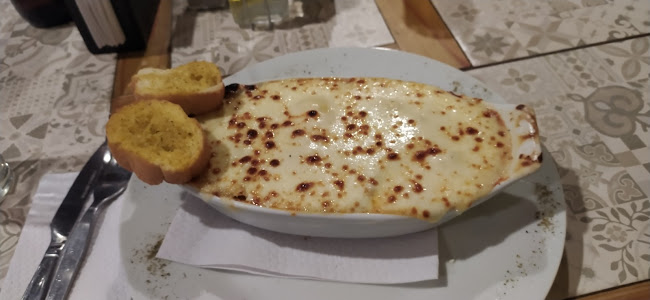 Wild Olive Trattoria & Guest House - Huacachina