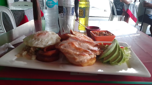 Restaurant Cebicheria Charapoint - Gastronomía y hostelería