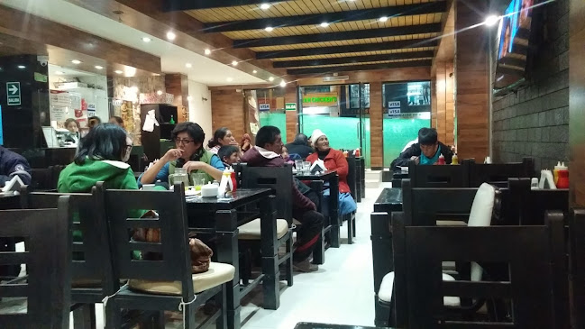 El Mesón, Pollos y Parrillas - Gastronomía y hostelería