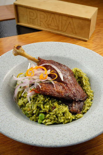 PRAIA Restaurante & Lounge