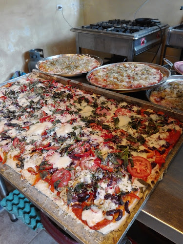 LA CHIRA restaurante pizzas, pastas & bar - Santa Teresa