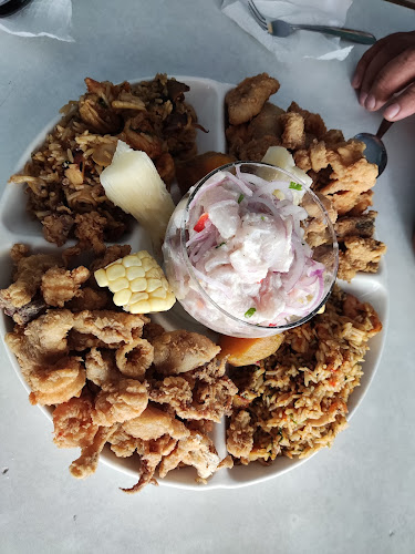 Comentarii opinii despre Alex Choop's