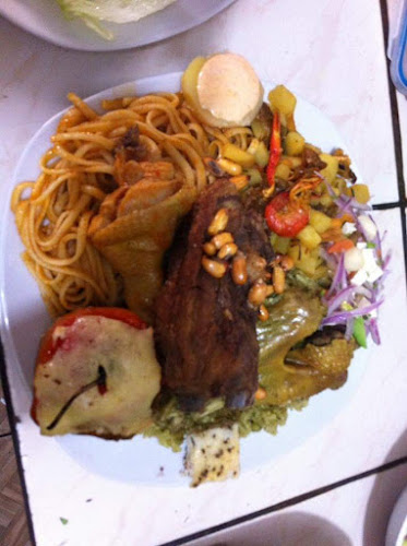 Restaurante D'Bambu - La Curva