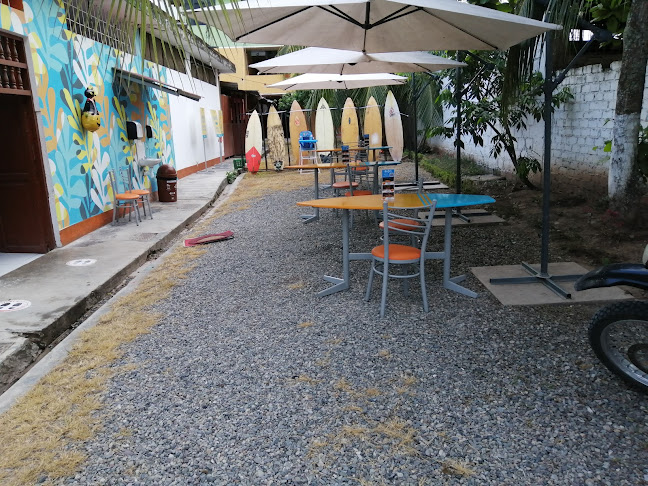 Surfo's Broaster chicken juanjui