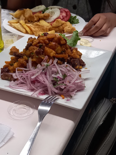 Comentarii opinii despre Restaurante Los Manglares De Tumbes