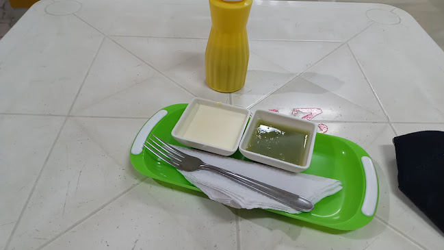 Comentarii opinii despre "Polleria Roly Pollito Quillabambino"