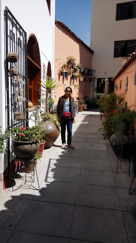 Opinii despre Restaurante 4 Sabores en 1 în Ayacucho - Gastronomía y hostelería