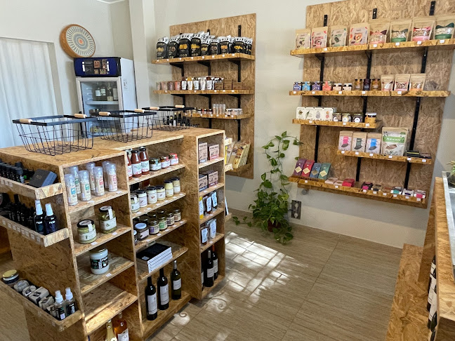 Residencial, Av. La Angostura 207, Ica 11004