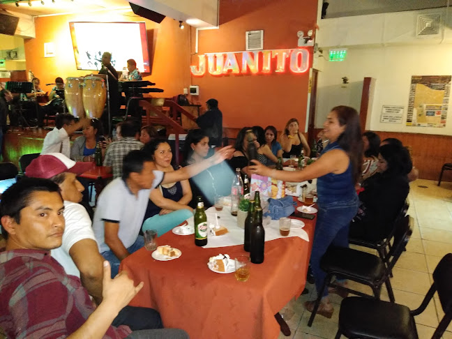 Juanitos POLLERIA - Lima