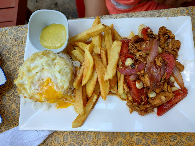 Cevicheria y cheleria los lluvias