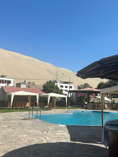 Huacafuckingchina Restobar