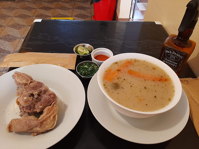 Opinii despre Casa de los Caldos Acuario în Huancayo - Gastronomía y hostelería