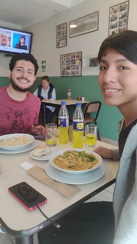 Av. Óscar R. Benavides 303, Lima 15082