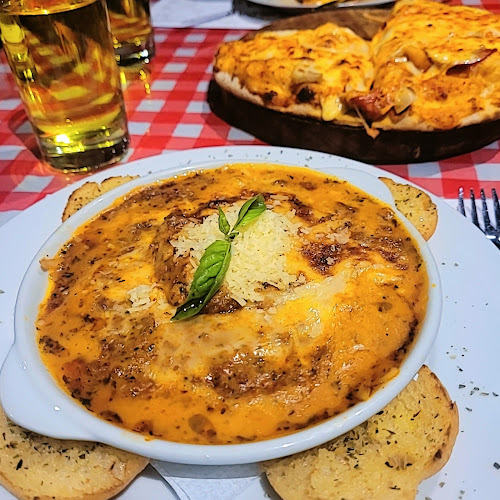 Trattoria Pizza Car - Ica