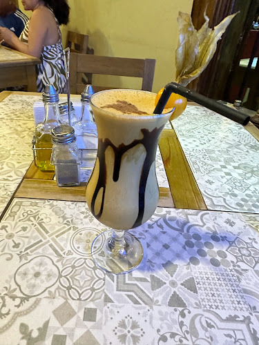 Malecón José Picasso Peratta #154 Huacachina Ica Al costado de la biblioteca, Huacachina 11000