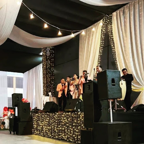 CLUB CAMPESTRE LAS FLORES DE VALDIVIA - Gastronomía y hostelería