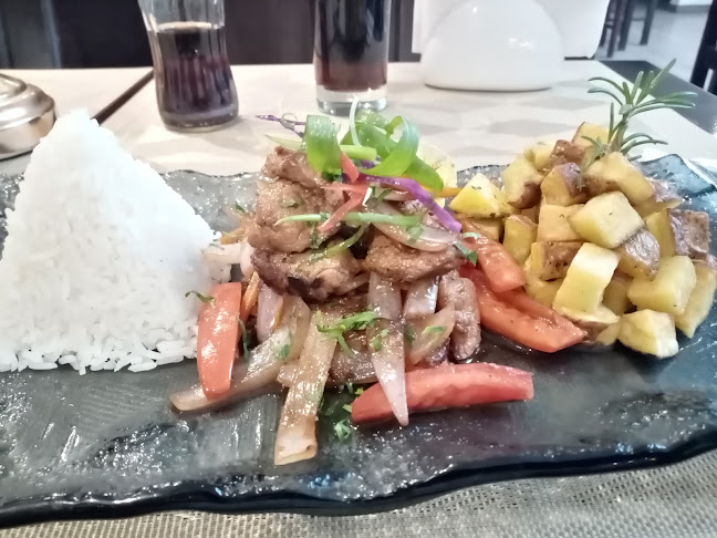 Mamá Jama Restaurant - Gastronomía y hostelería