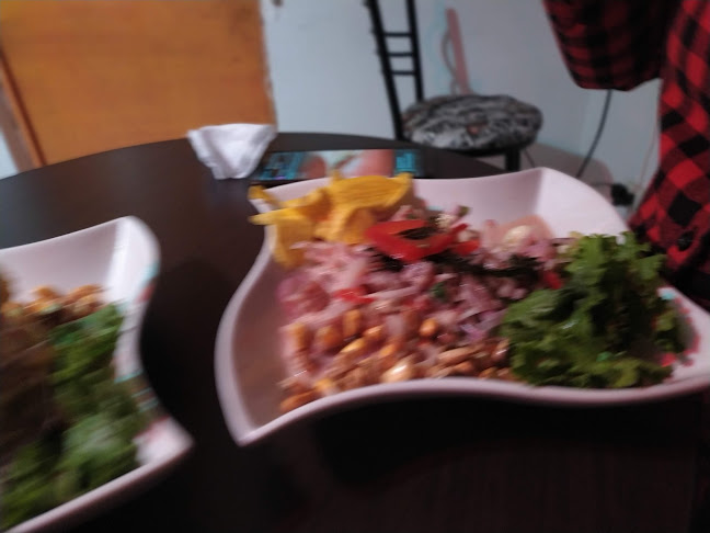 Comentarii opinii despre 24/7 TWENTY FOUR SEVEN