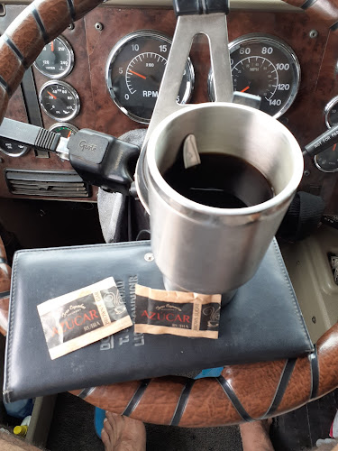 Comentarii opinii despre Llanteria y Restaurant "Leyva"