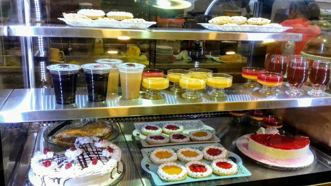 "DULCE CAPRICHO" Cafetería. - Gastronomía y hostelería