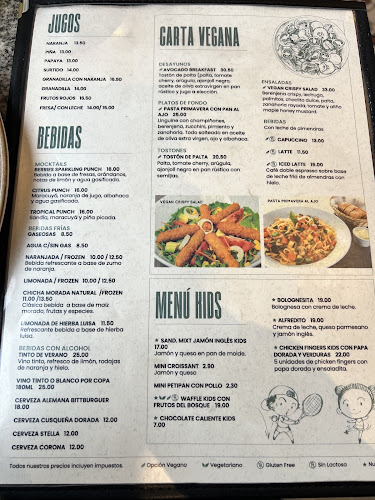 La Mora Pastelería & Café