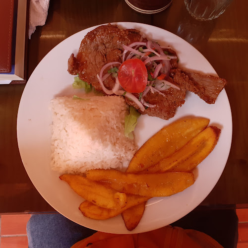 Avenida bayovar 1004