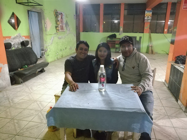 Opinii despre "JEHOVA-JIREH" în Pucallpa - Gastronomía y hostelería