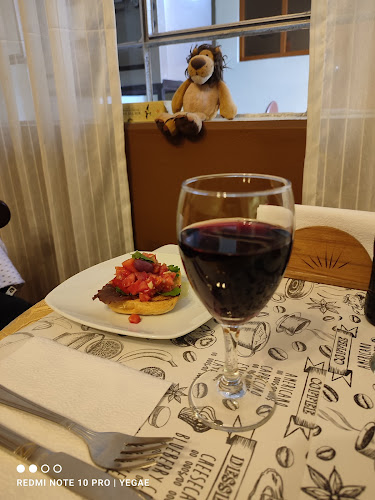 Violín 117, Arequipa 04001