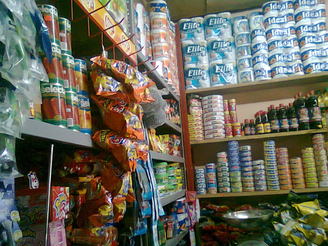 La Muyuna Licorería-Minimarket. - Gastronomía y hostelería