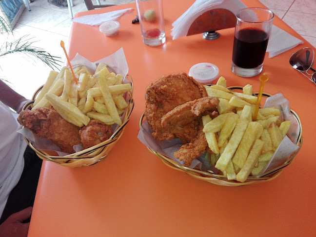 Surfo's Broaster Chicken - Gastronomía y hostelería