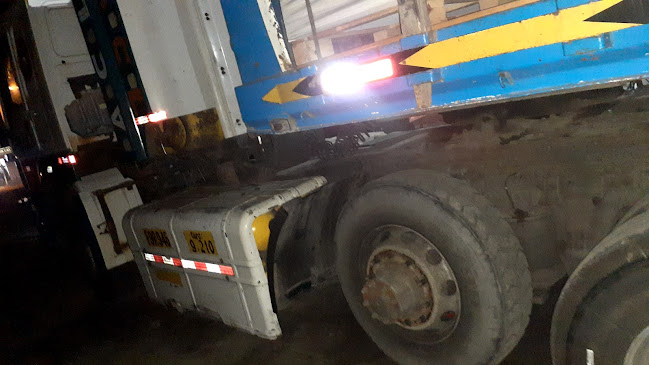 Llanteria y Restaurant "Leyva" - Gastronomía y hostelería