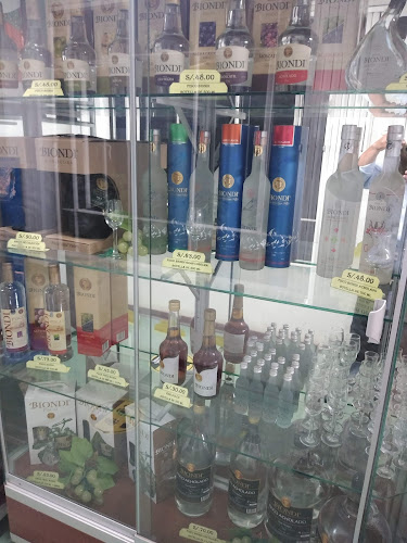 Urb. La Floresta Ae-1, Av Simon Bolivar, Moquegua