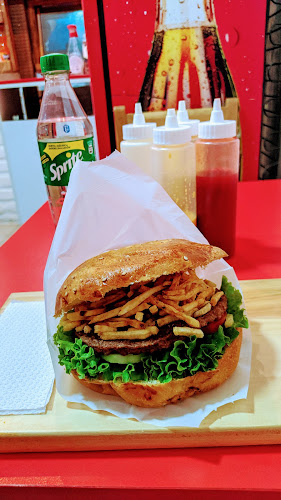 PAPES - Hamburguesas, Salchipapas, Pizzas - Gastronomía y hostelería