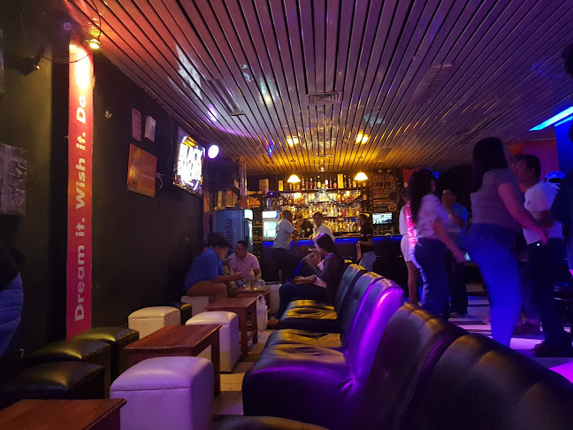 Blackandwhite Restobar Karaoke