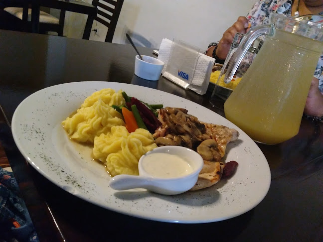 Av. P.º de la República 3581, Lima 15047