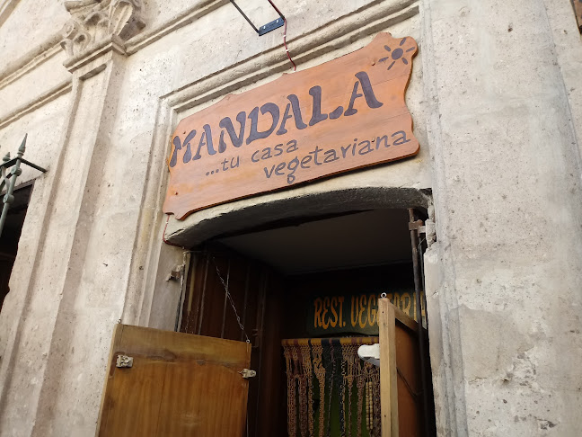 Comentarii opinii despre Mandala Restaurant Vegetariano