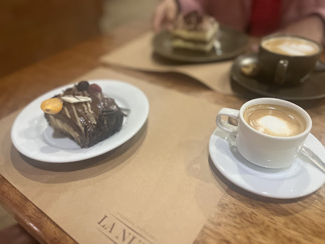 La Nuez San Borja Sur - Gastronomía y hostelería