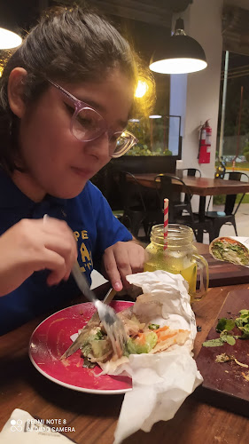 KFC - Gastronomía y hostelería